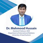 The Rebellious Scientist a Who Made Kamala